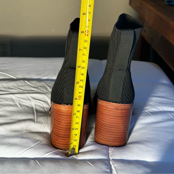 Steven by Steve Madden Nara Stacked Heel Knit Sock Bootie in Black Size 4 - Picture 14 of 14